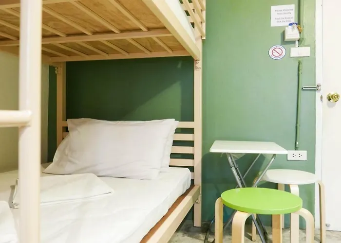 Hotel At Smile Oasis 2*