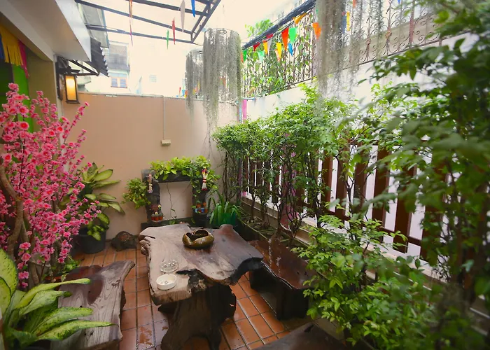 At Smile Oasis 2* Bangkok