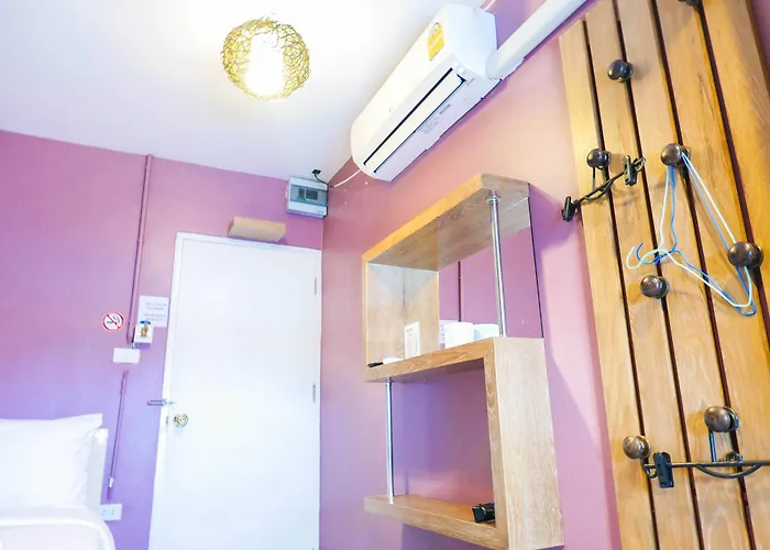 Hotel At Smile Oasis Bangkok